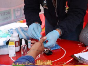 SEDES LA PAZ IMPULSA FERIA DE SALUD INTEGRAL EN EL PENAL DE SAN PEDRO POR EL DÍA MUNDIAL DE LA TUBERCULOSIS